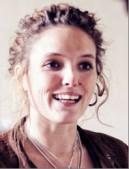 Anne-Charlotte BERTRAND/Comédienne